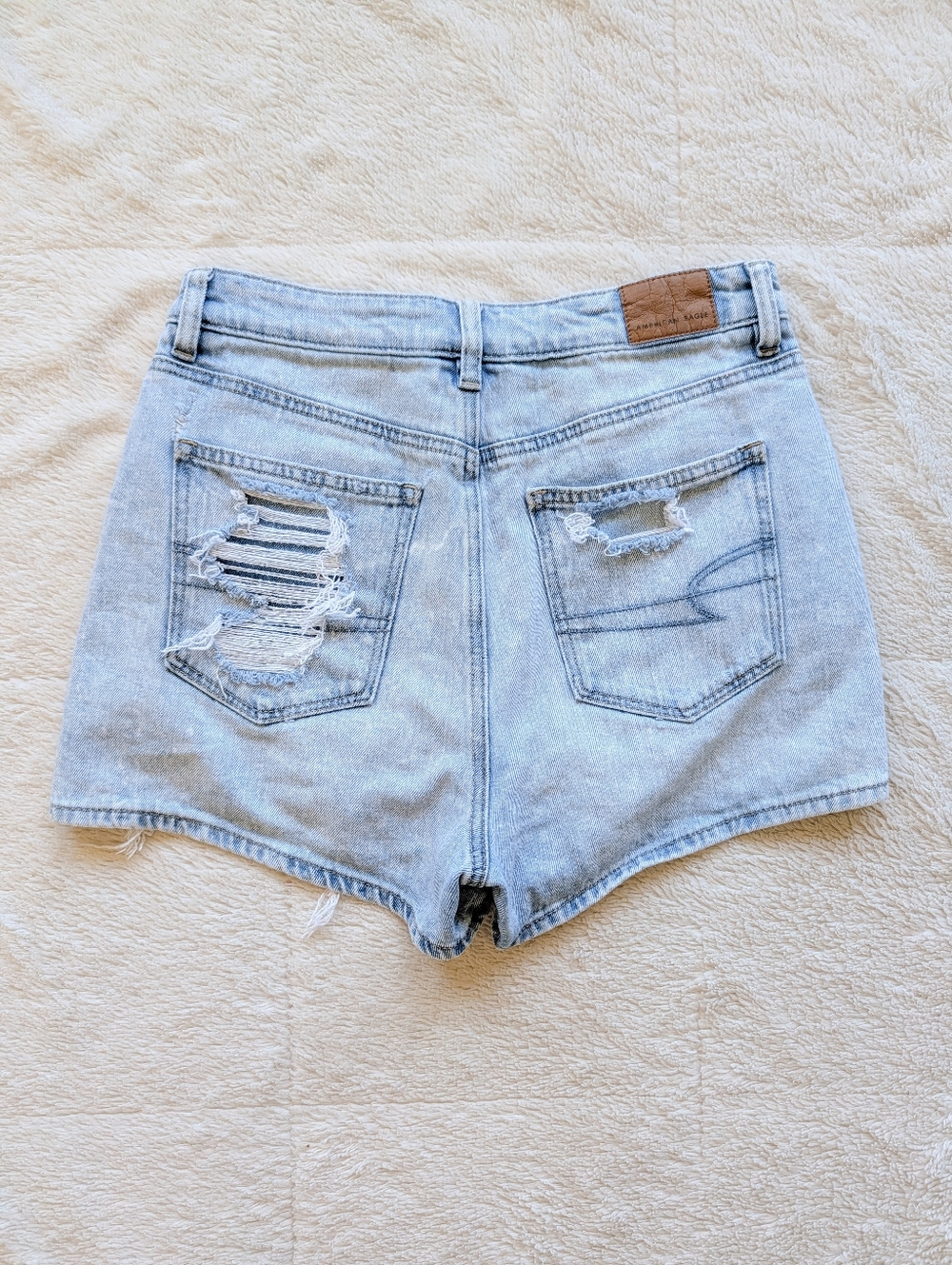 American Eagle Ultra Distressed Mom Shorts - Picture 2 of 4